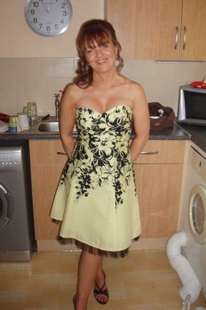 uk milf porn pics|Free British Milf Porn Pics